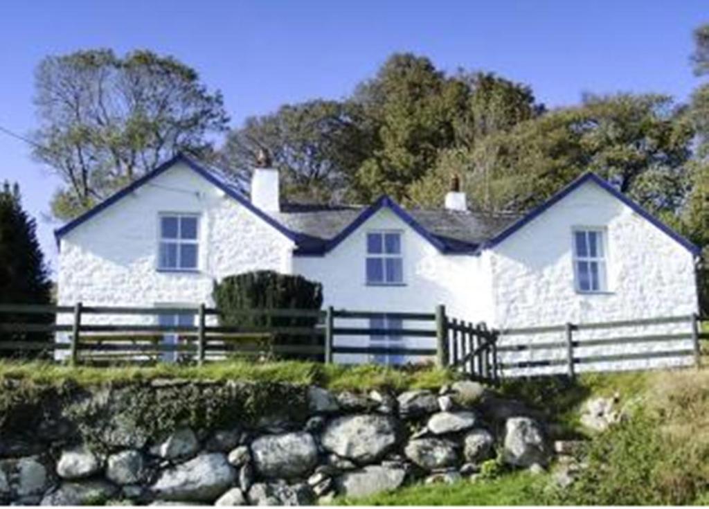 Yha Rowen - Hostel Llanbedr-y-cennin Buitenkant foto
